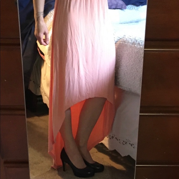 Flowy Asymmetrical hem dress - Picture 4 of 10